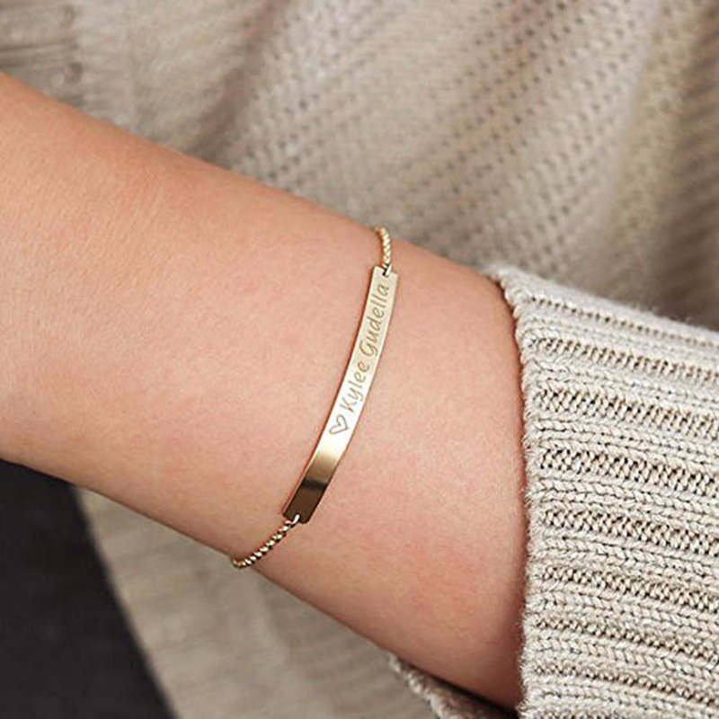 Elegante gepersonaliseerde ID  - Women Fashion Quotes recensie en prijs